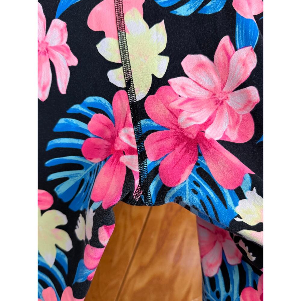 PINK Victoria's Secret Tropical Floral Mesh Leggings  L - Picture 12 of 12